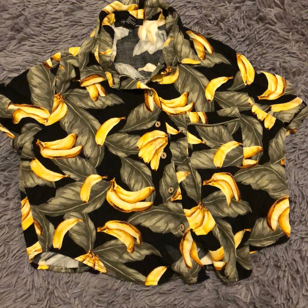 Banana print button up
